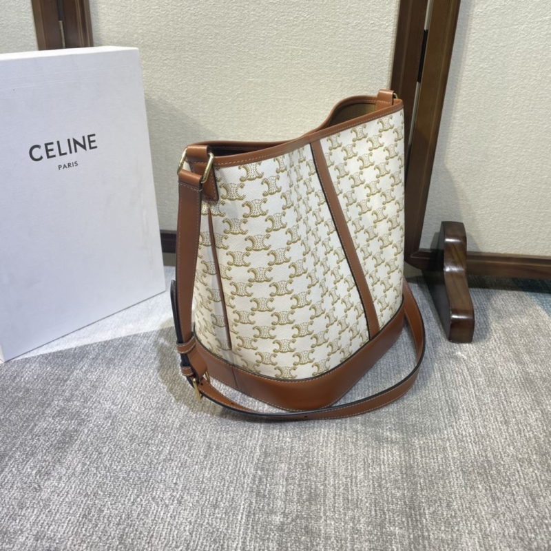 Ce1i*e bucket bags